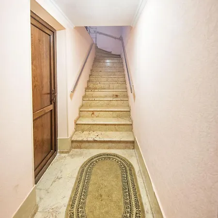 Apart Hotel Georgia Gold Tbilisi Exterior photo